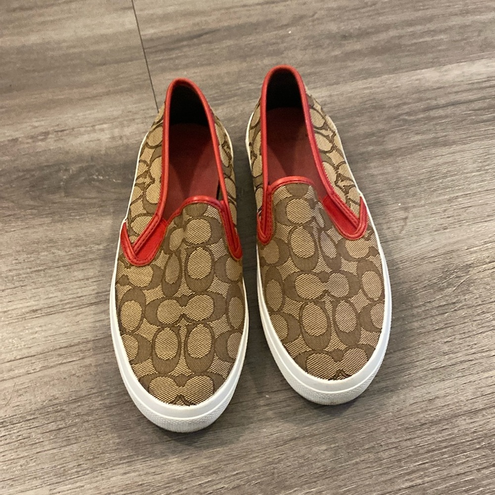 Signature COACH Sneakers
